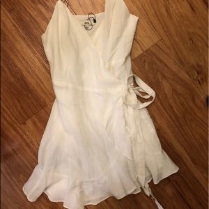 Nwot. White cascading ruffles dress